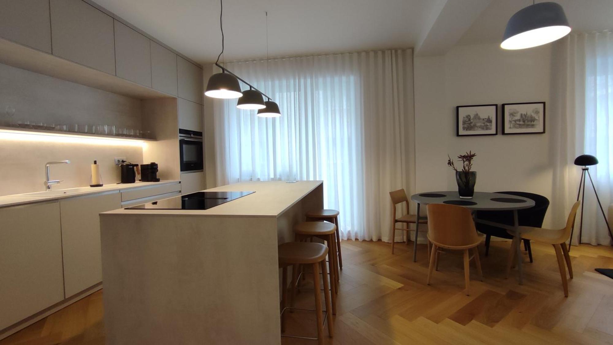 Bratislava Oldtown Apartment 130M2 ,60M2 Terrace And 2 Bathrooms Exterior photo